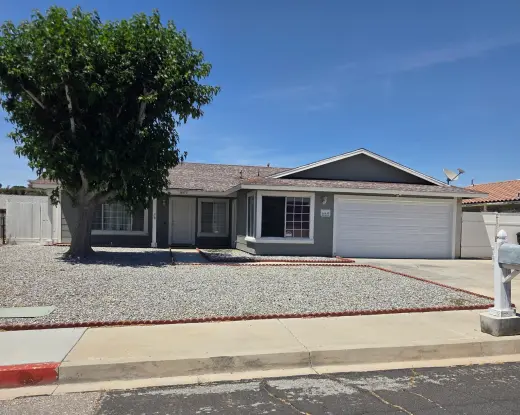 Casa 3 Rec 2 Ba en Victorville