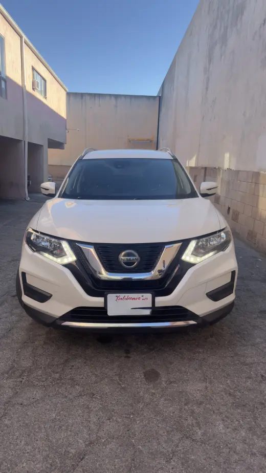 🚙 Nissan Rogue 2020