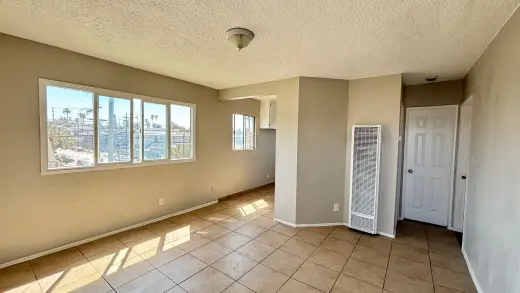 Se renta apt 1 recamara. Llame a jorge 310-220-7037