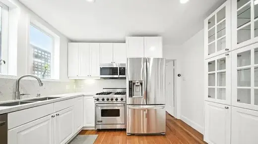 Available for immediate moving !!!