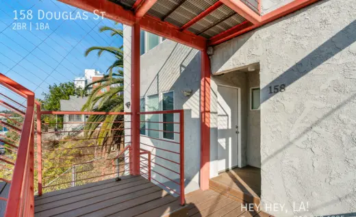 Casa en alquiler de 2 dormitorios y 1 baño en Los Ángeles.