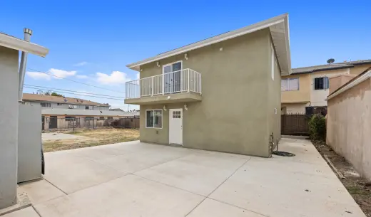 3 bedroom 2 bathroom house.