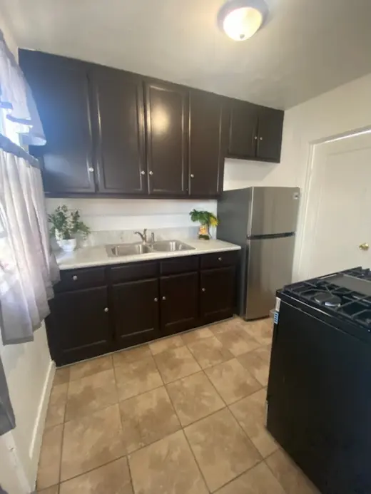 APARTAMENTO EN RENTA – ESTE LOS ÁNGELES