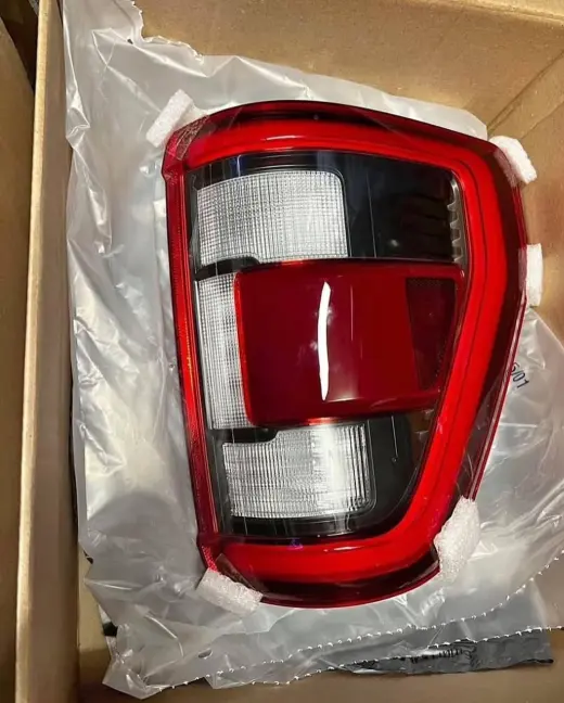 🔥 2021–2022 FORD F-150 OEM LED TAILLIGHTS 🔥