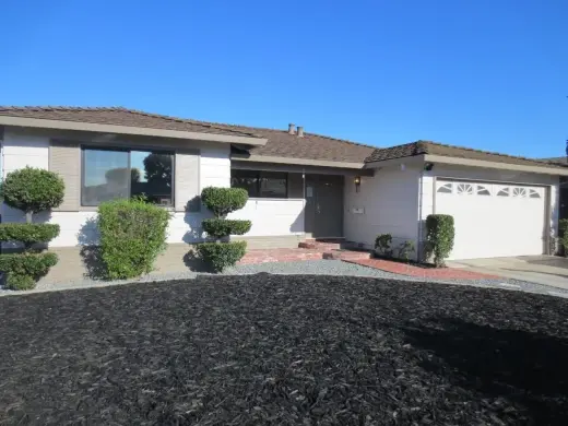 3beds, 2baths home for rent
