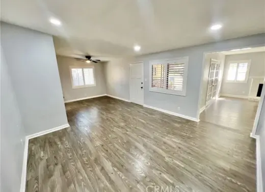 3 Bedrooms 2 Bedrooms Kathleen St, Riverside,