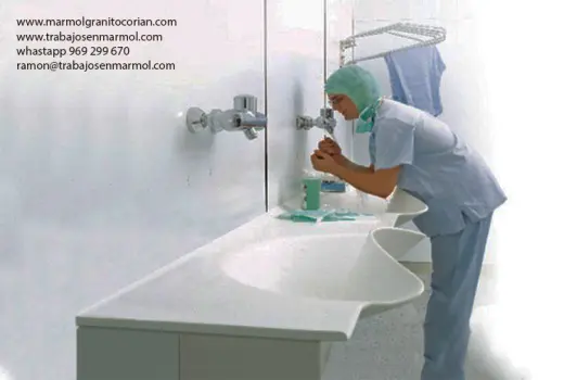 Corian por que es recomendable su uso en centros hospitalarios