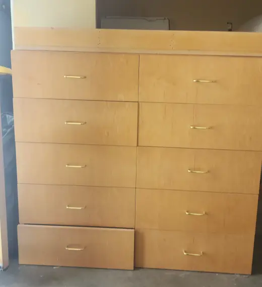 Vendo cajonera de madera de 9 cajones en muy buenas condiciones