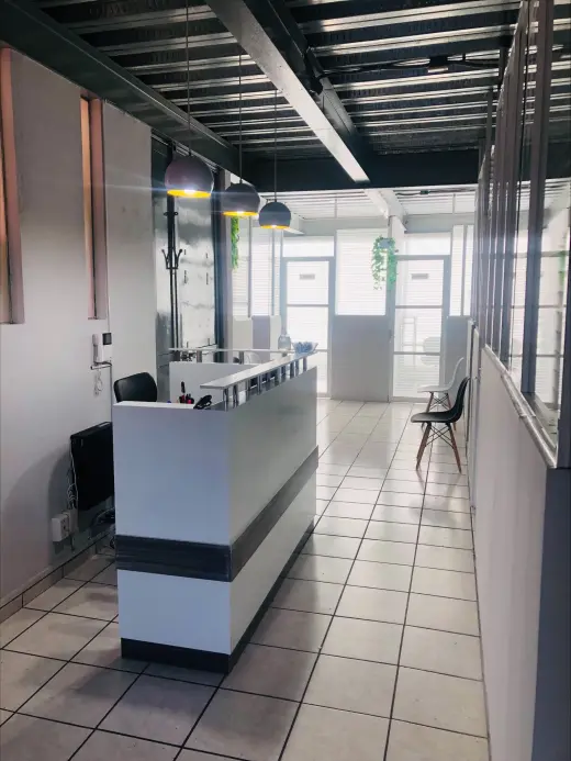 QUIERES ESTABLECER TU NEGOCIO EN UNA OFICINA MUNDO E DISPONIBLE