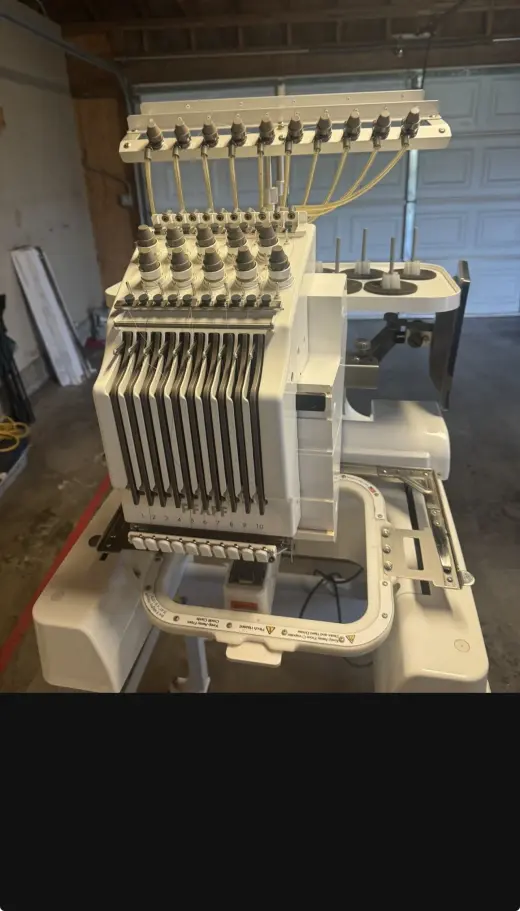 Maquina de cocer /Sewing Machine