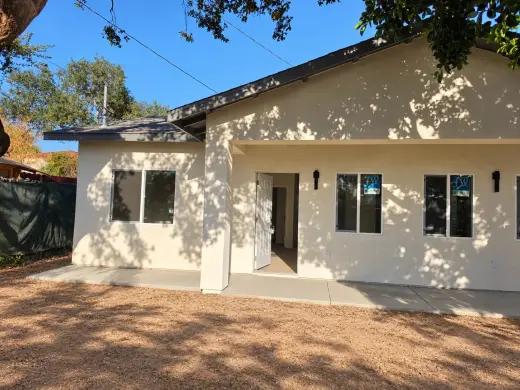 Fontana - Apartamento Nuevo de 2 Recámaras | Todos los Servicios Incluidos