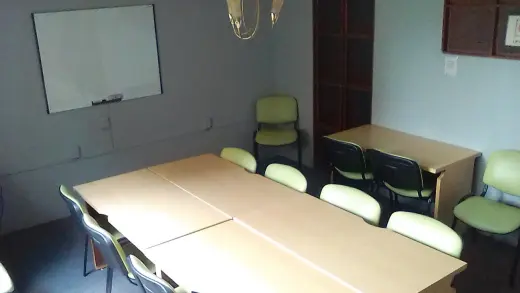 DISPONIBLE SALA DE JUNTAS EN ECHEGARAY