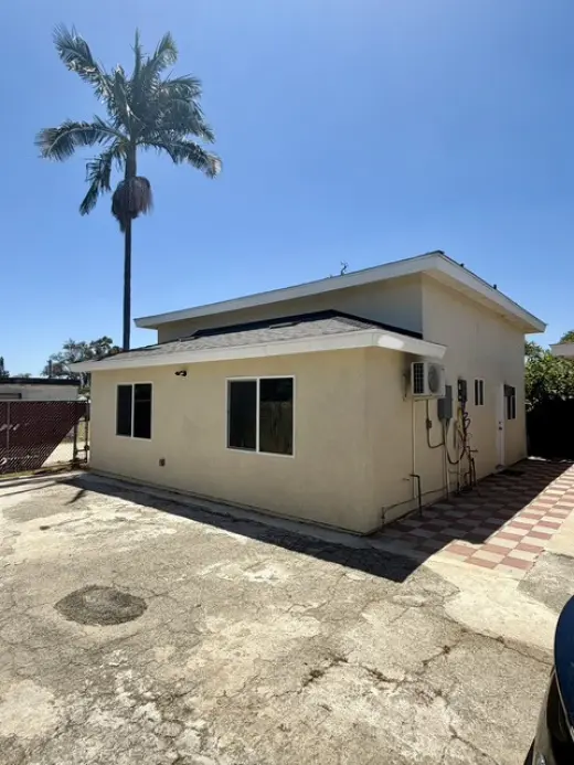 Detached ADU Rental - 2 Bedroom 1 Bath