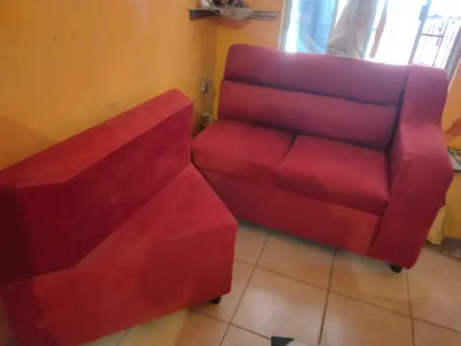 Juego de sala de 3 piezas .