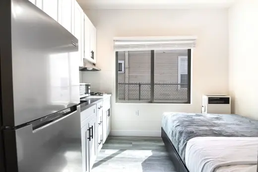Estudio Amueblado en E 27th Street $1,095 - Historic South-Central