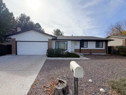 🏡 Spacious 5-Bedroom Home for Rent – Don't Miss Out!