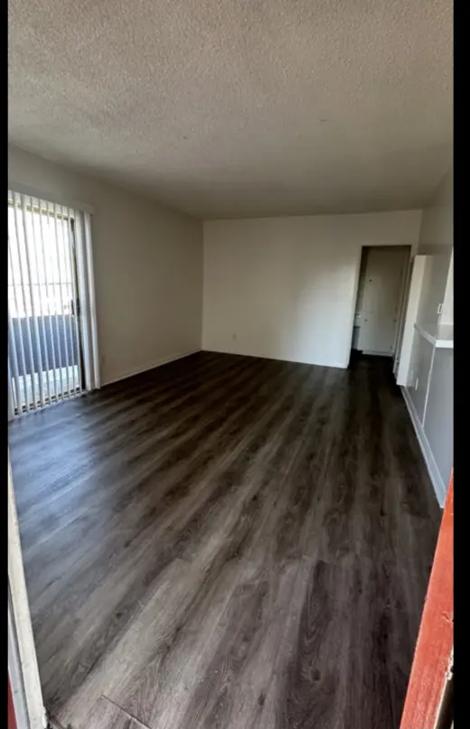 1 habitaciones y 1 baños en Sepulveda Blvd