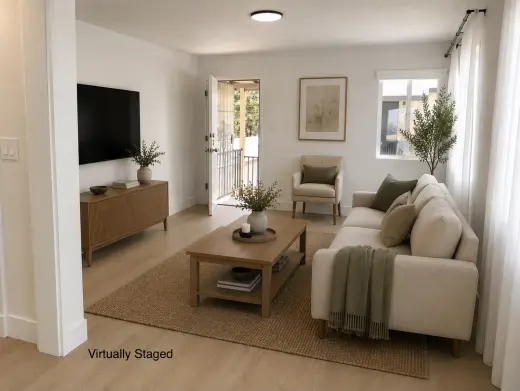Fullerton 2 Bedroom 1 bath Apartment with A/C