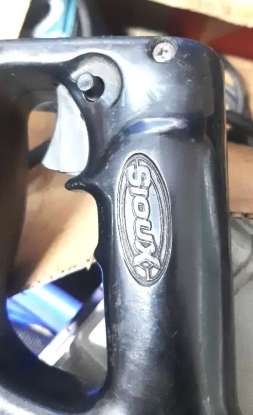 Dos Equipos ara Reparar Culatas