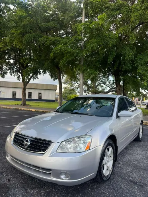 💥GRAN OPORTUNIDAD 🚘Nissan Altima 2006/💲1,850 Cash/🧾Título limpio en mano ✋🏽