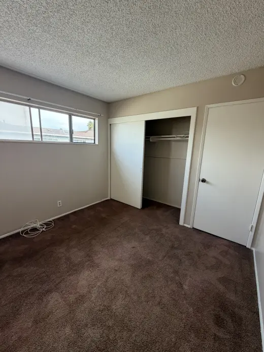 ¡SE RENTAN 2 HABITACIONES EN CARSON, CA! 🏡