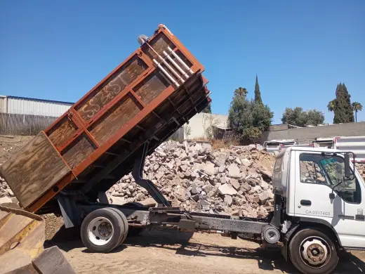 Hauling dump truck service
