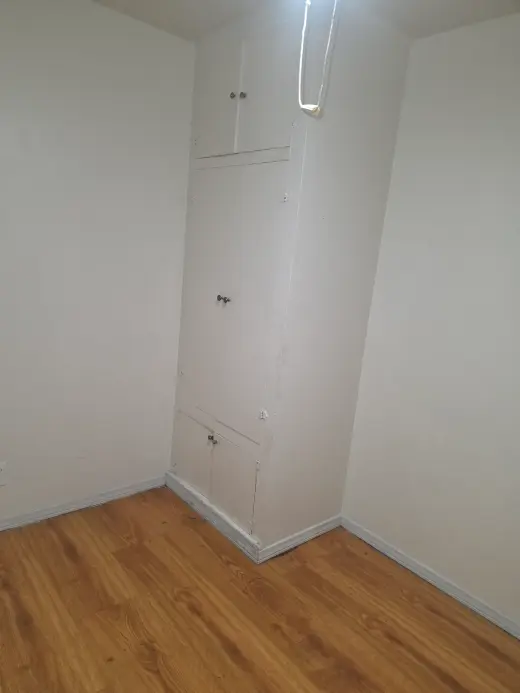 RENTO UN CUARTO.