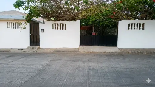 CASA EN RENTA CERCA DE LA PLAYA - $500 USD - Colonia Lázaro Cárdenas, Tijuana