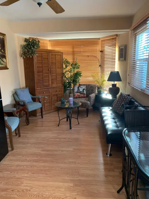 PRIVADO Y ESPACIOSO ESTUDIO CERCA DE FIU