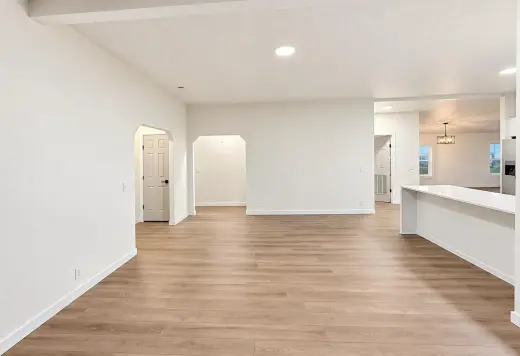 Beautiful Home Ready for You