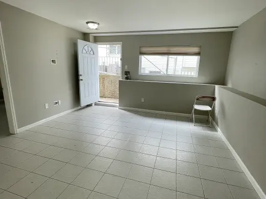 Carl house rental property