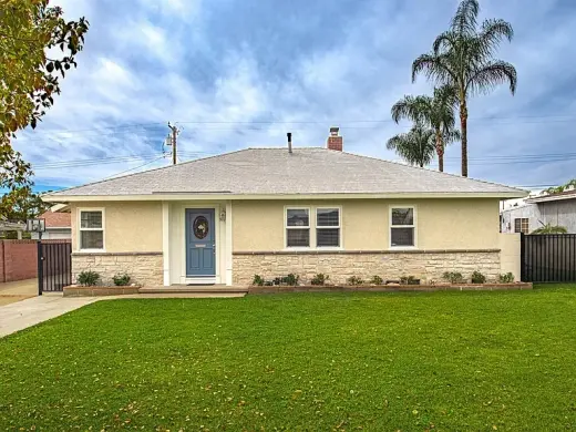 SINGLE FAMILY RANCH READY FOR RENT