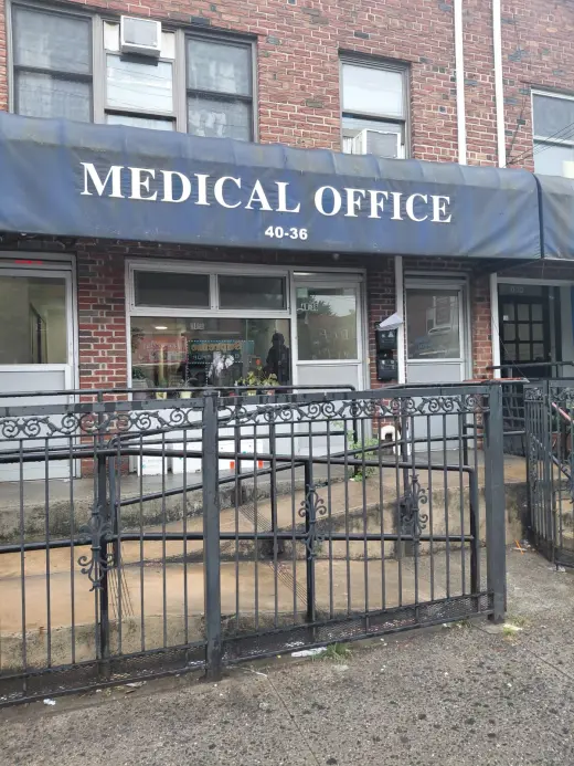 Local Commercial para la Renta Fabuloso para Medical Office /Servicio Comunidad