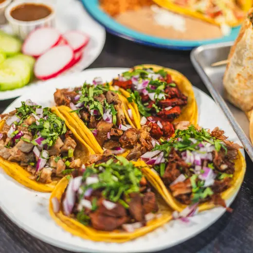 Cashier Wanted/Se Busca Cajera- Anaheim