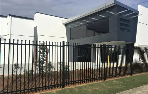 GM Fence Inc. | Cercas y portones: instalación y reparación