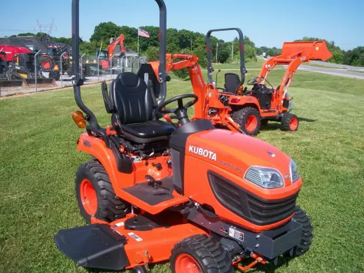 Tractor Kubota de alta calidad  tractor agrícola