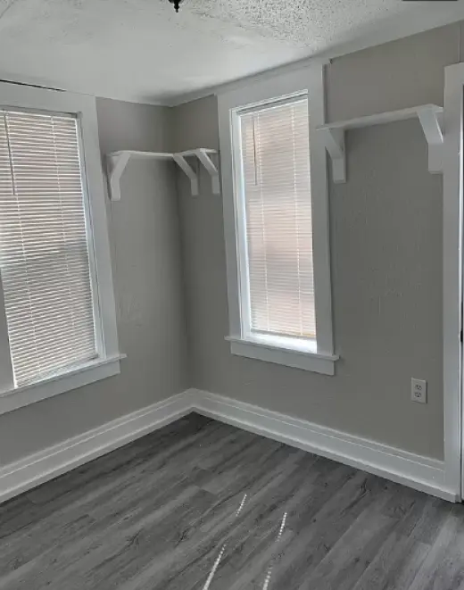 Incredible space. Inviting location. 1 bd 1 ba. Make a home with us!