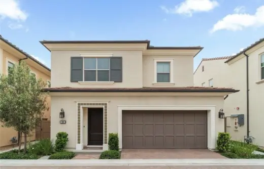 2 Bed Apt in Garden Grove