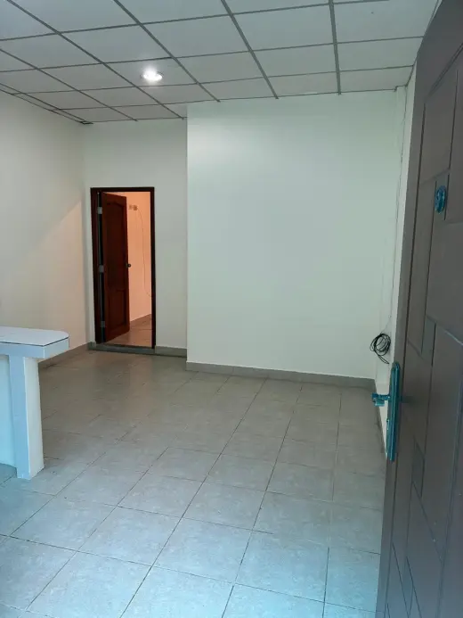 En alquiler departamento en urdesa