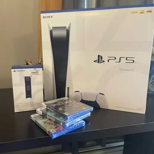 Paquete de Sony PlayStation 5 con Juegos y Accesorios