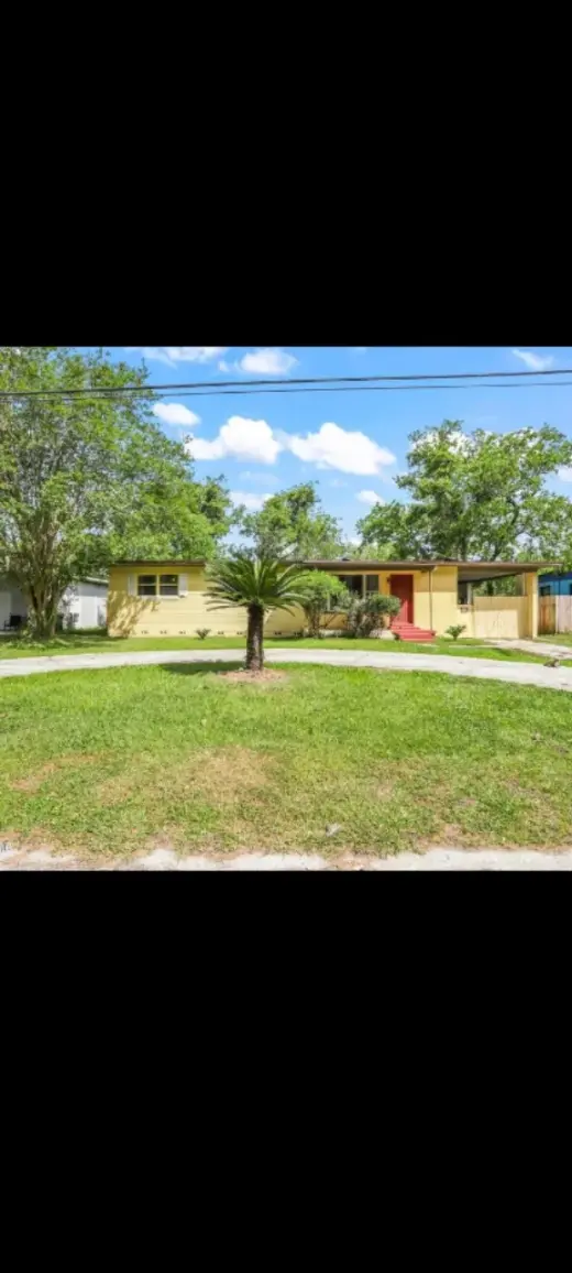 Vendo casa bien ubicada a buen precio 4/4