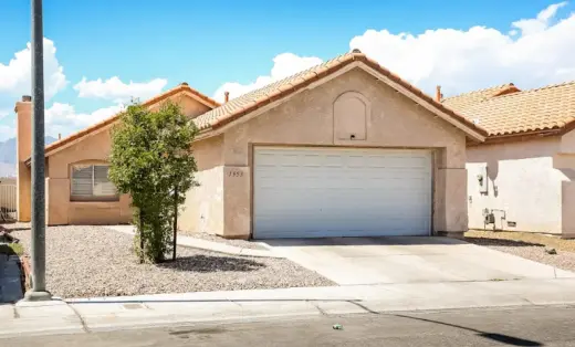 Casa en alquiler de 3 dormitorios y 1 baño en Las Vegas .