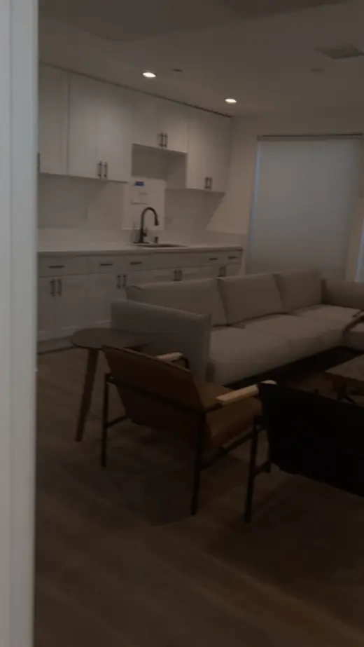 Amplio cuarto privado con baño propio en los Angeles a lado de USC campus