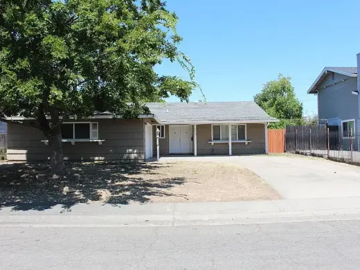 3 spacious bedrooms & 2 full baths.