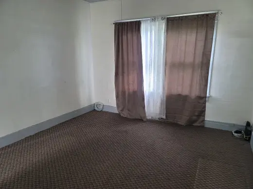 (ELECTRIC AND GAS BILL WILL BE PAYED LANDLORD