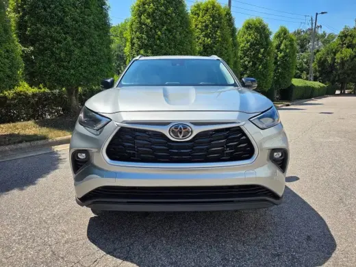 2022 Highlander XLE SUV