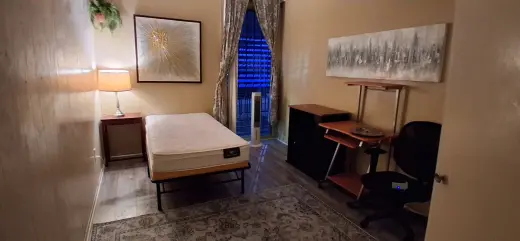 Habitación Acogedora en Alquiler en un Vecindario Tranquilo