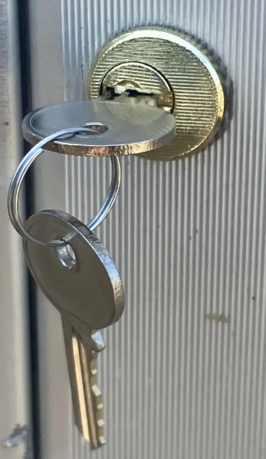 LOCKSMITH