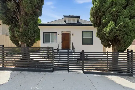 Remodeled home nestled in the heart of Chinatown near to Echo Park