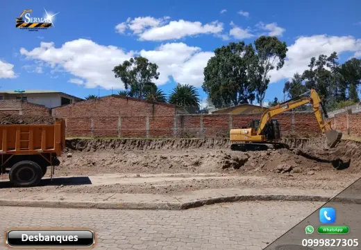 Alquiler de Excavadora, Demolición, Derrocamientos, Excavación, Desbanques